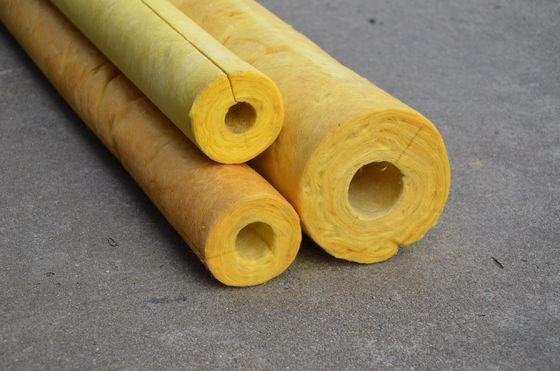 96 kg/m3 Glass Wool Pipe Insulation ， Fiberglass Pipe Insulation